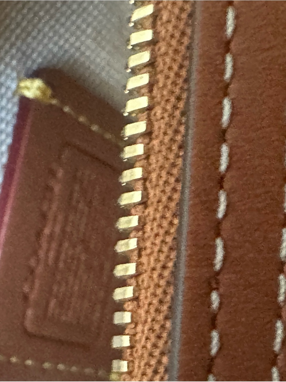 Coach  Rogue 12.  New and never worn. Strap: 21.5in - Picture 10 of 14